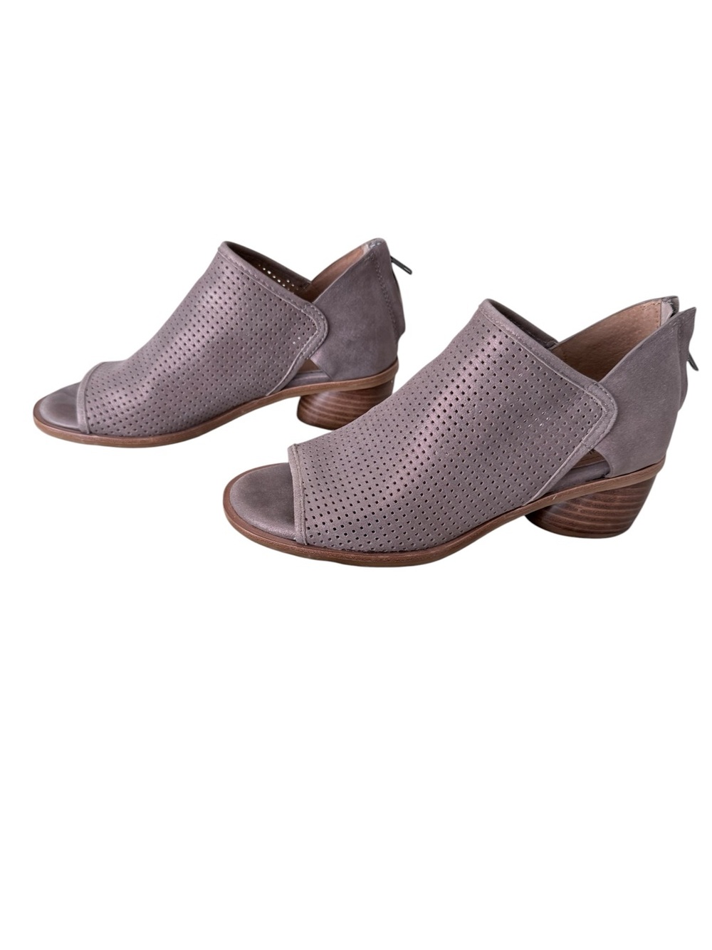 Sofft Carleigh Perforated 2” Heel Bootie/Sandals Size 6.5 - Picture 2 of 9